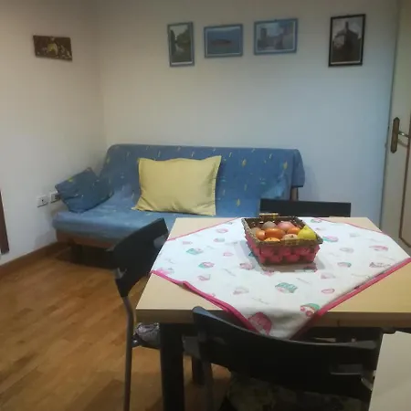 Alojamento de Acomodação e Pequeno-almoço A Ridosso 3*